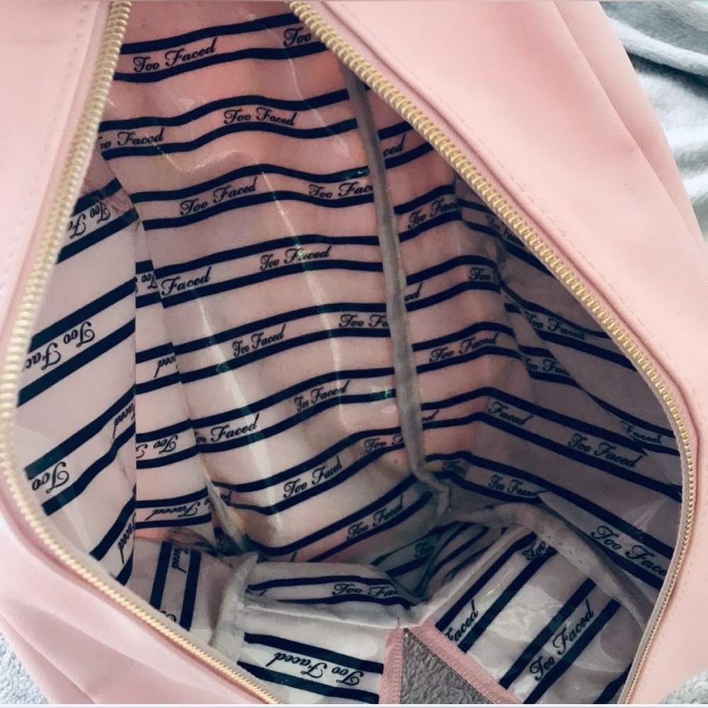 Too Faced Heart Design Pink Cosmetic Case Extra Large! Roomy!! EUC (PM-5) - Picture 11 of 11